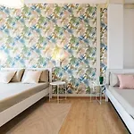 4 Bd In The Majestic Domus Aurea *