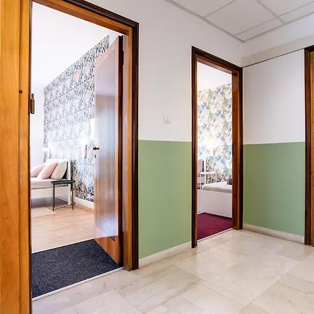 4 Bd In The Majestic Domus Aurea Apartmán