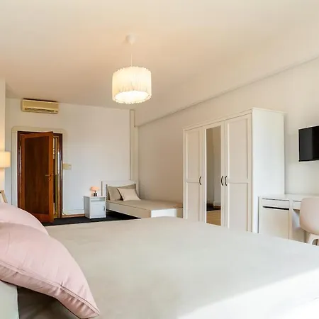 4 Bd In The Majestic Domus Aurea Διαμέρισμα Μπολόνια