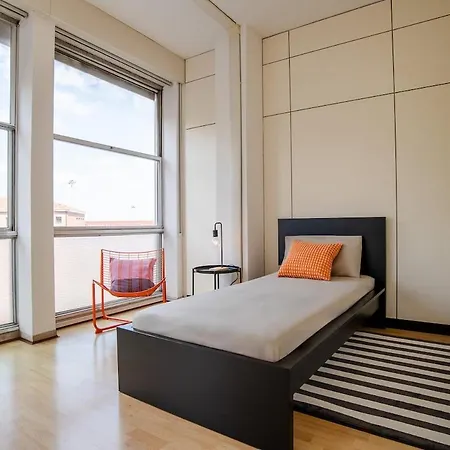 4 Bd In The Majestic Domus Aurea