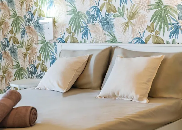 4 Bd In The Majestic Domus Aurea *