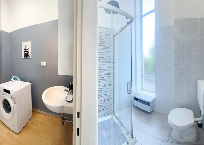 4 Bd In The Majestic Domus Aurea * Bolonia