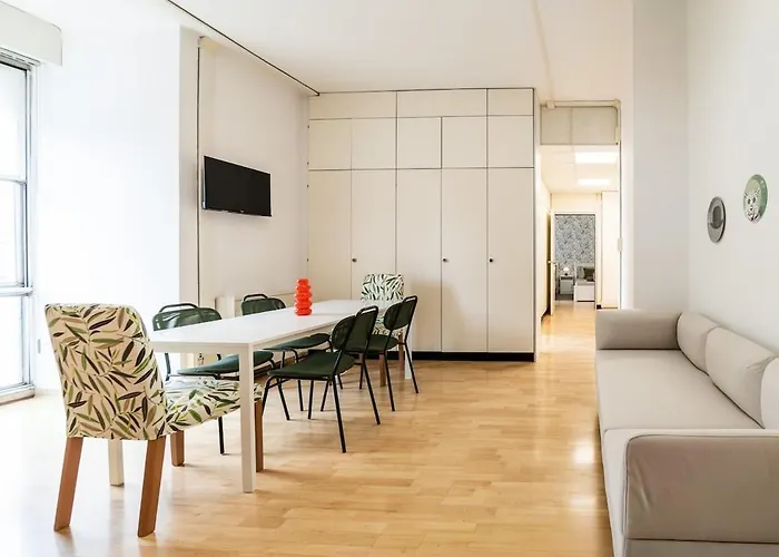 4 Bd In The Majestic Domus Aurea Apartmán